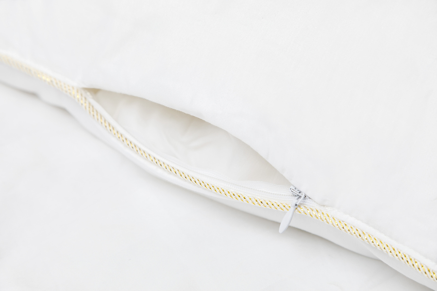 картинка Подушка шелковая Luxe Dream Premium Silk pc1002 средняя 14 см 50x70 