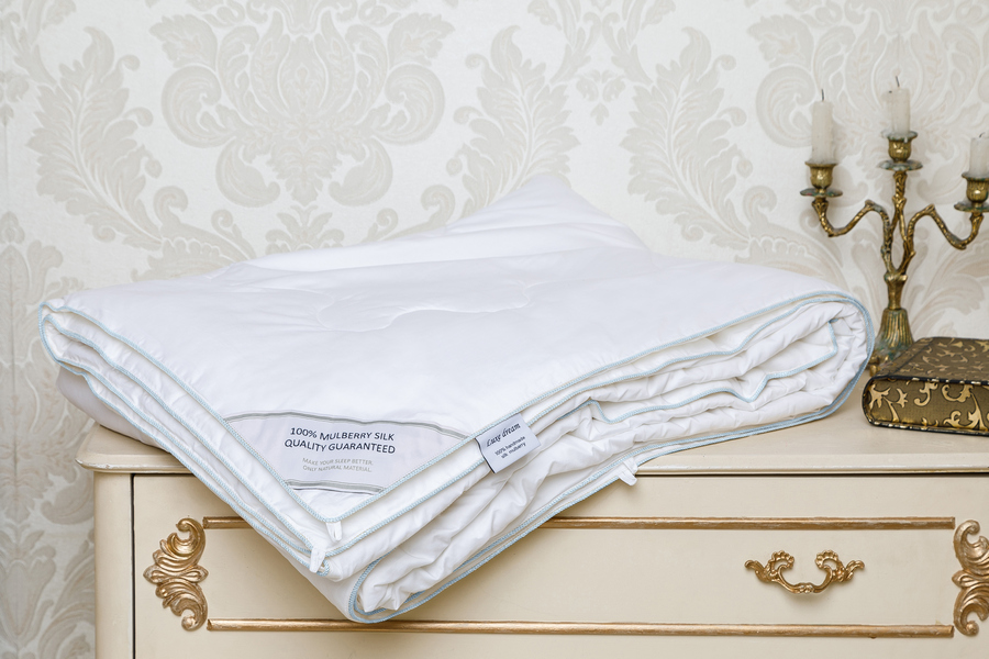картинка Одеяло шелковое Luxe Dream Premium Silk dc1017 легкое 150x210 