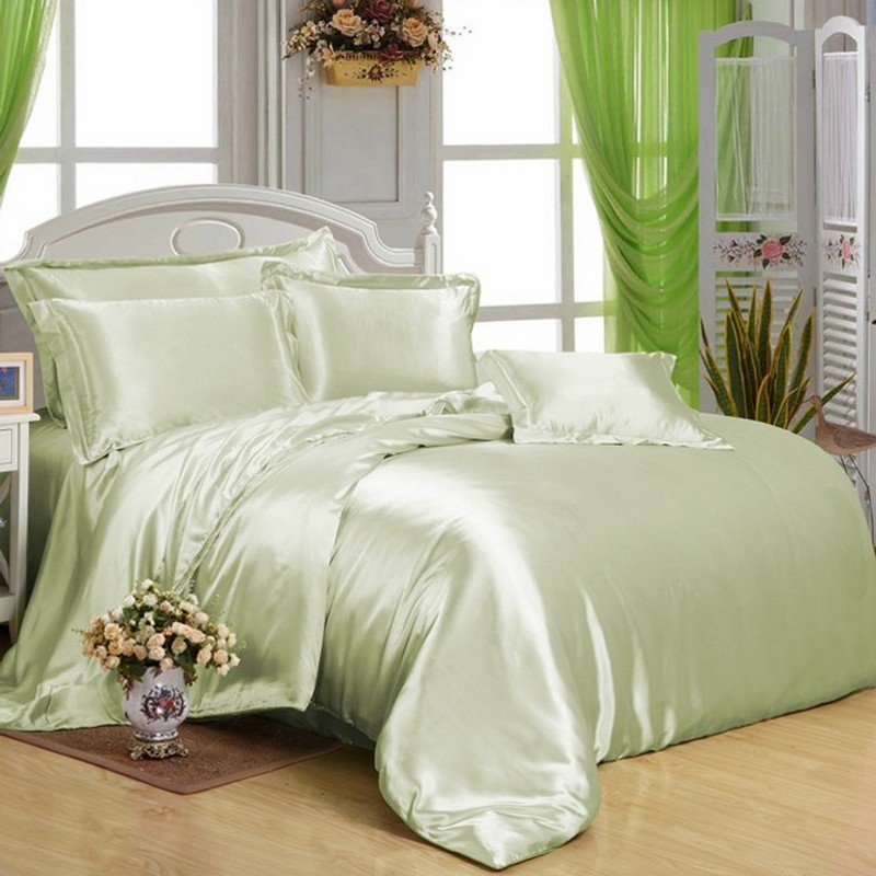 Комплект шелковый Luxe Dream Светло-Зеленый 0128 Em сатин Евро-макси
