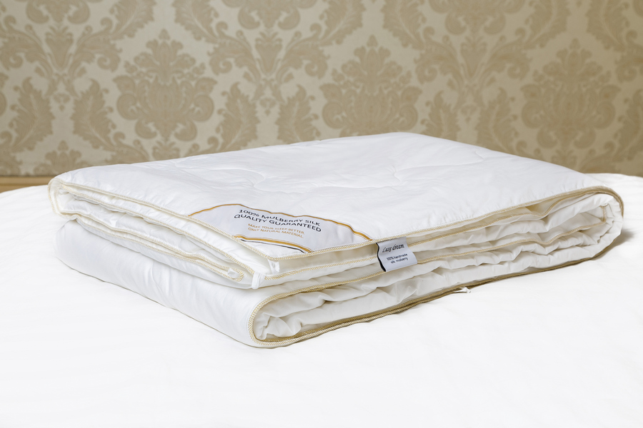 картинка Одеяло шелковое Luxe Dream Premium Silk dc1010 теплое 140x205 